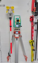 Тахеометр Ruide R2 (СКО 2", до 1000 м без отражателя, USB) комплект TOPO